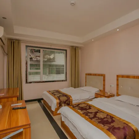 Huayi Huacheng Business Hotel