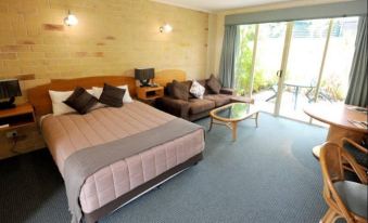 Caboolture Riverlakes Boutique Motel