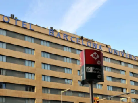Hotel Barcelona Universal Hotels near Columbus Monument