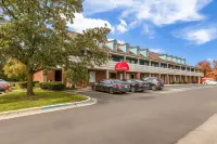 溫德姆旗下Travelodge-坎頓/利沃尼亞地區, 密歇根州 New Towne Center附近的飯店