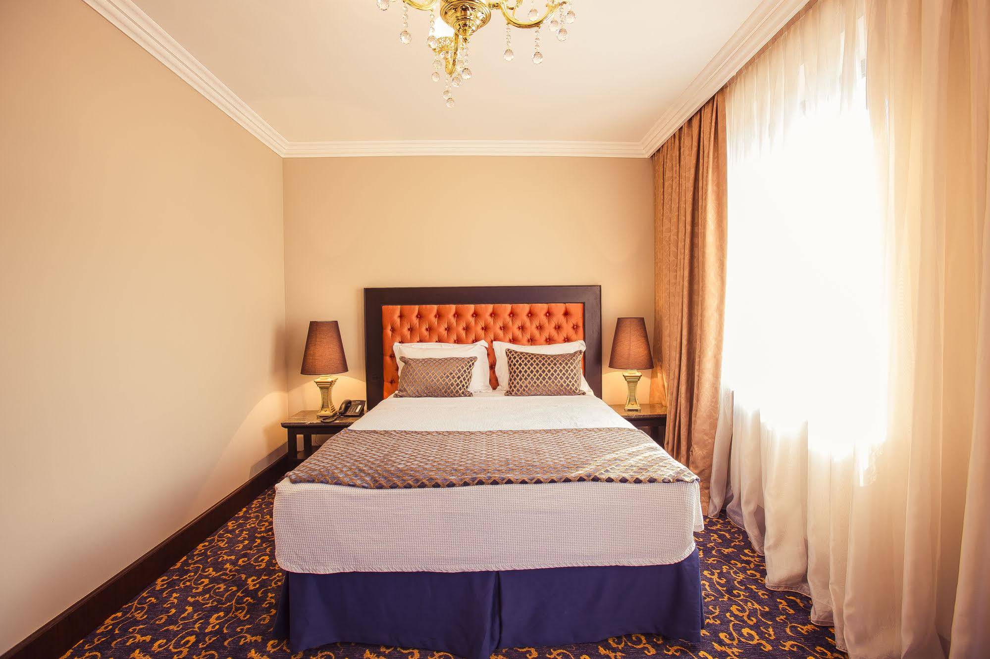 Intourist Batumi Hotel &amp; Casino