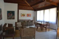 Sombra e Água Fresca Resort