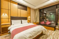 Huanren Qingfeng Hotel Hotels near Liaoning Northeast Anti-Japanese Volunteer Army Memorial Hall