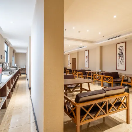 Tiantian Rujia Business Hotel