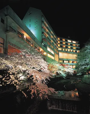 아리마 온센 겟코엔 고로칸 롯코산초 주변 호텔