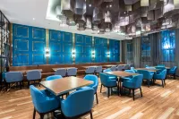 Orange Hotel (Jiujiang Shili Old Street) - غرفة مطلة على الجبل