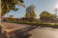 Vienna 3 Best Hotel (Xichang Qionghai Wetland Park Hangtian Avenue) - 2-نجوم