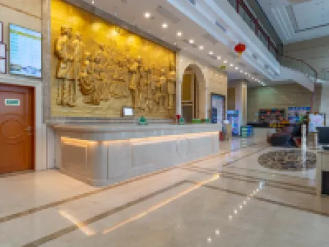 Vienna Hotel (Huizhou Boluo High Speed Rail Central Bus Station Hotel) Hotels in Boluo
