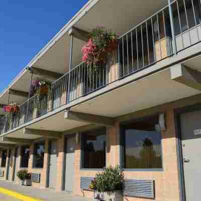 The Black Hawk Hotel Hotel Exterior