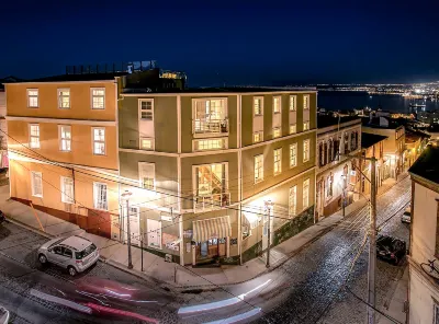 Casa Galos Hotel & Lofts