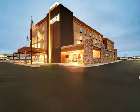 Home2 Suites by Hilton Beloit Hoteles en Beloit