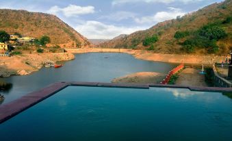 Rang Bhawan Inn- A Lake View Hotel