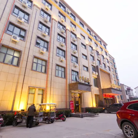 Jingang Holiday Hotel