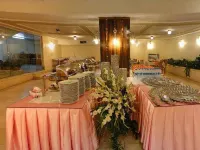 Pirouzy Hotel Isfahan Hotels near Si O Se Pol Bridge