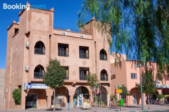 Hotel Azoul - Housity