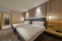 Howard Prince Hotel Taichung Hotels near Taichung International Airport