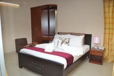 Lighthouse Family Retreat Hotels near Laboni Point Sea Beach
