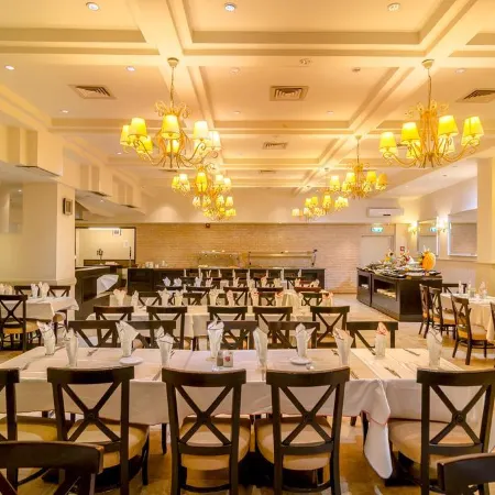 Royal Plaza Hotel
