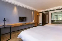 Borrman Hotel (Hechi Bama Center Cultural Plaza Store)