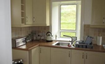 Harris White Cottage