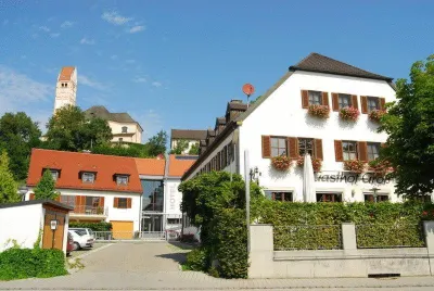 Hotel-Gasthof-Groß Hotels in der Nähe von Gedenkstätte ehemaliger "SS-Schießplatz Hebertshausen"