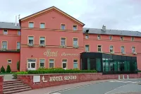 Hotel Senimo Hotel di 