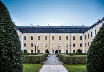 Schlosshotel Mondsee Hôtels à : Fuschl am See
