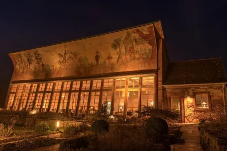 Hotel Kloster Bronnbach Отели в г. Майн-Таубер