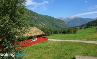 Eidsdal Camping og Feriehus