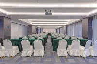 Taizhou Zhonghua Mould Theme Hotel - جاكوزي