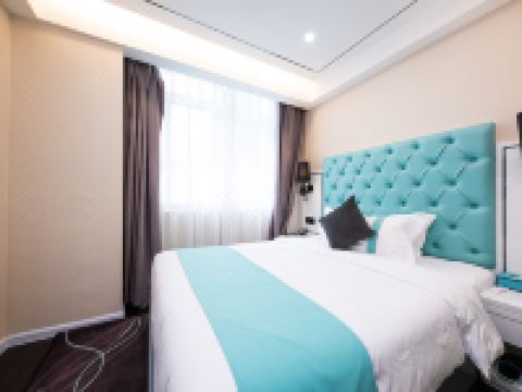 希岸酒店(安庆天柱山火车站店) - 希岸大床房