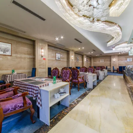 Pingjiang Sunshine Bamboo Hotel (Tianyue Bus Station) Отели в г. Пинцзян