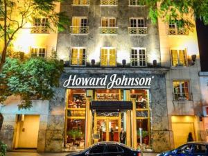 Howard Johnson by Wyndham 9 de Julio Avenue