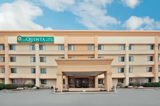 La Quinta Inn & Suites by Wyndham Mansfield Oh