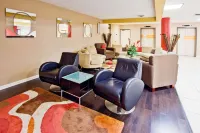 La Quinta Inn & Suites by Wyndham Memphis Airport Graceland