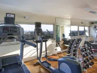 Courtyard by Marriott Rome Central Park Hotels near مستشفى جيميللي