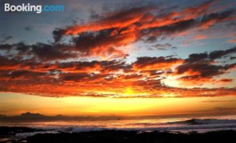 Sundowner Loft