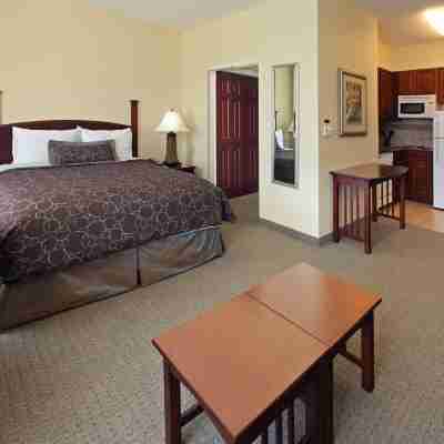 Staybridge Suites 溫泉城 Rooms