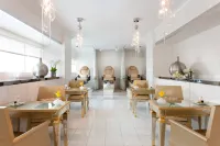 JW Marriott Los Angeles L.A. LIVE