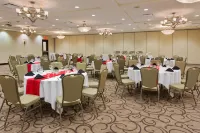 Holiday Inn & Suites Red Deer South Hotels in Red Deer County