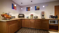 洛諾克貝斯特韋斯特優質飯店 - 早餐