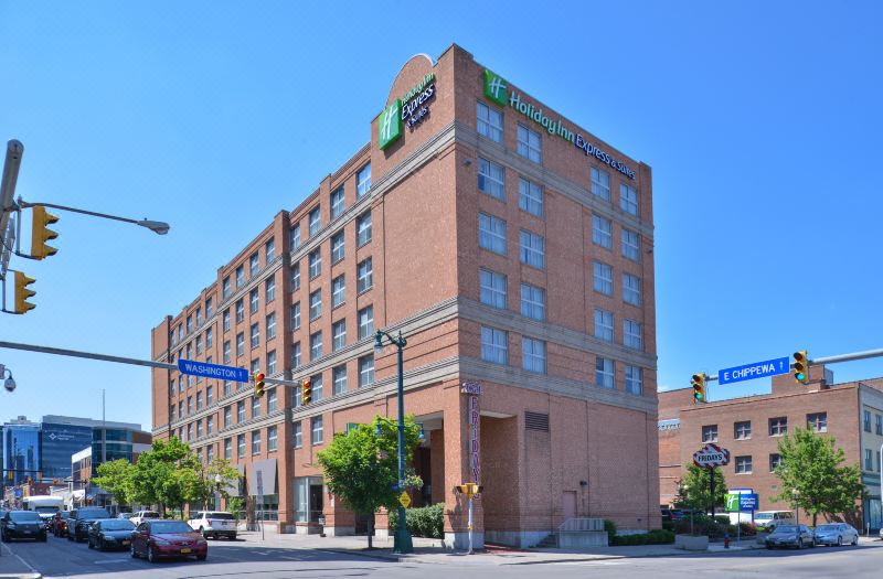 Holiday Inn Express & Suites Buffalo Downtown - Medical CTR by IHG