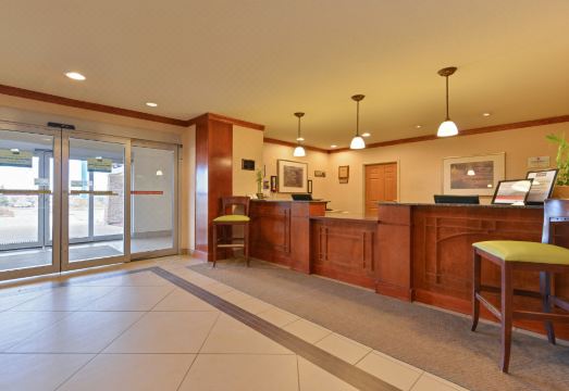 Staybridge Suites Calgary Airport 주방 시설