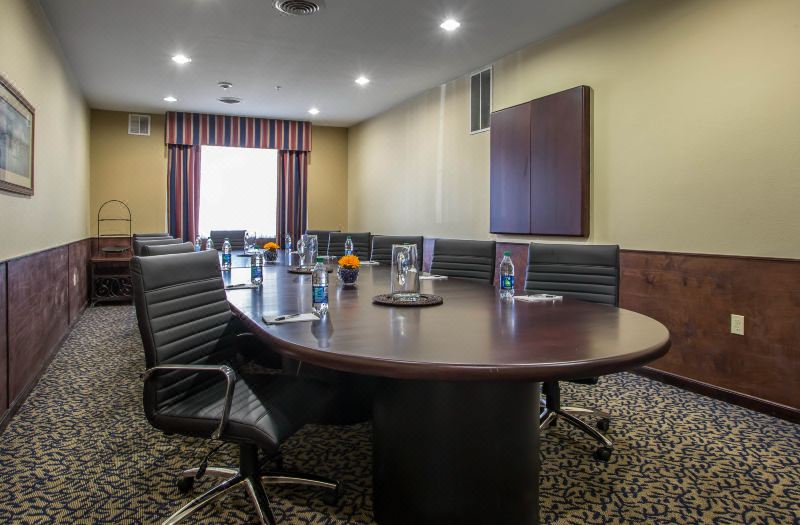 Comfort Suites Lake Geneva East photo 5