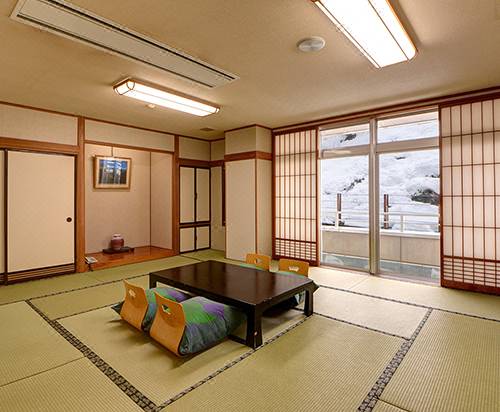 塩姫の宿 大塩裏磐梯温泉 ホテル観山 北塩原 宿泊予約 安い料金プラン 口コミ 部屋写真 Trip Com