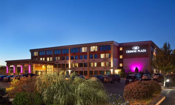 Crowne Plaza Boston - Woburn by IHG