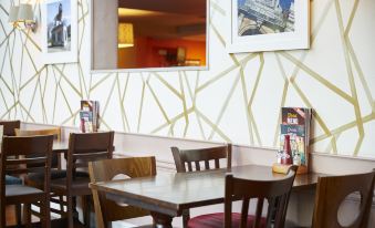 Wee Waif by Greene King Inns