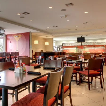 Holiday Inn MERIDIAN E - I 20/I 59 by IHG