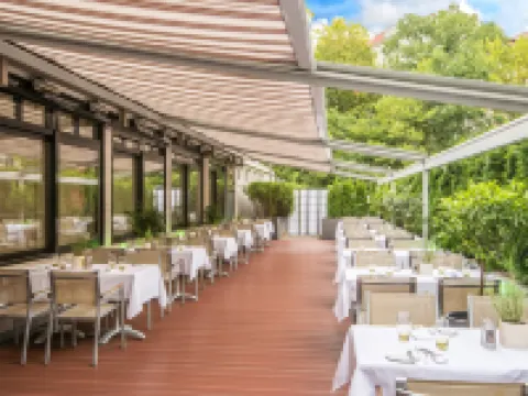 Crowne Plaza BERLIN CITY CENTRE KU'DAMM by IHG โรงแรมในเบอร์ลิน