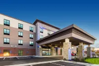 Holiday Inn Express & Suites Atchison